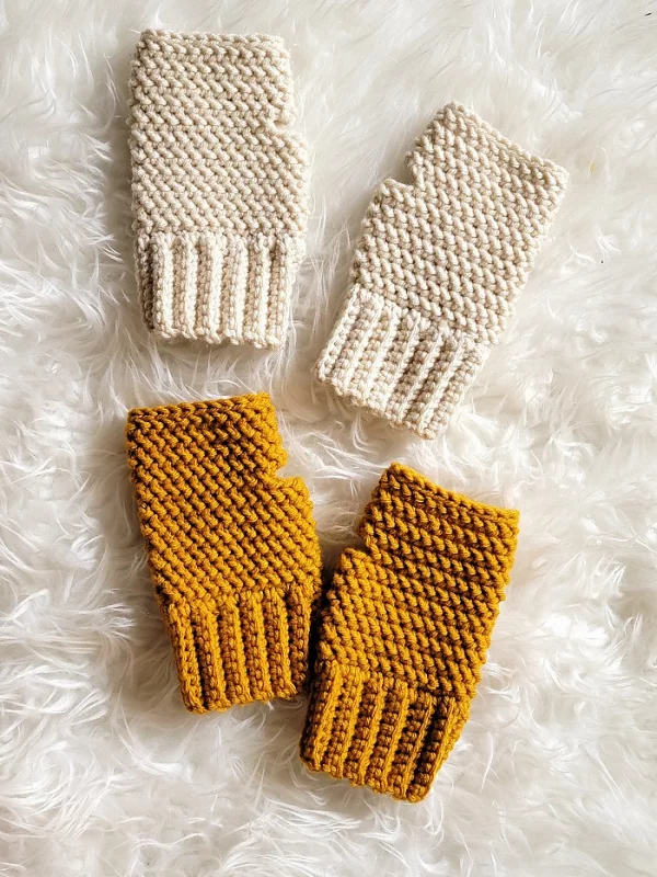 Avery Fingerless Mittens