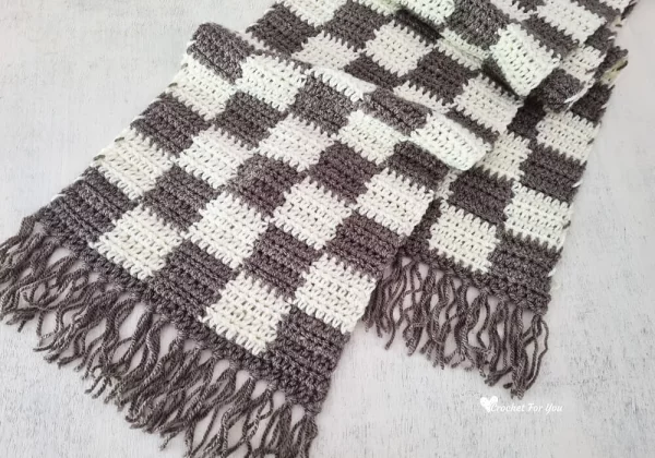 Checkered Style Scarf