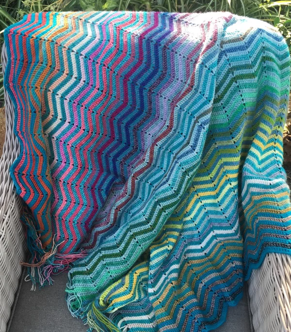 Chevrainbow Blanket