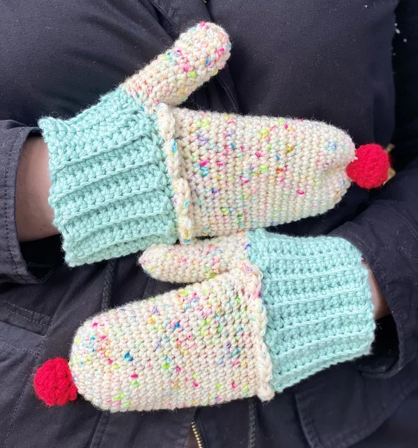 Cozy Cupcake Mittens