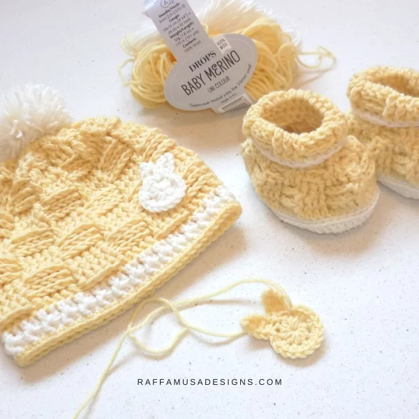 Crochet Basketweave Baby Booties