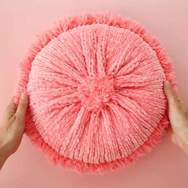 Retro Style Round Pillow