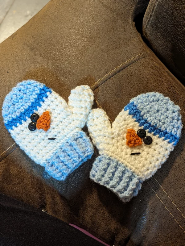 Snowman Mittens