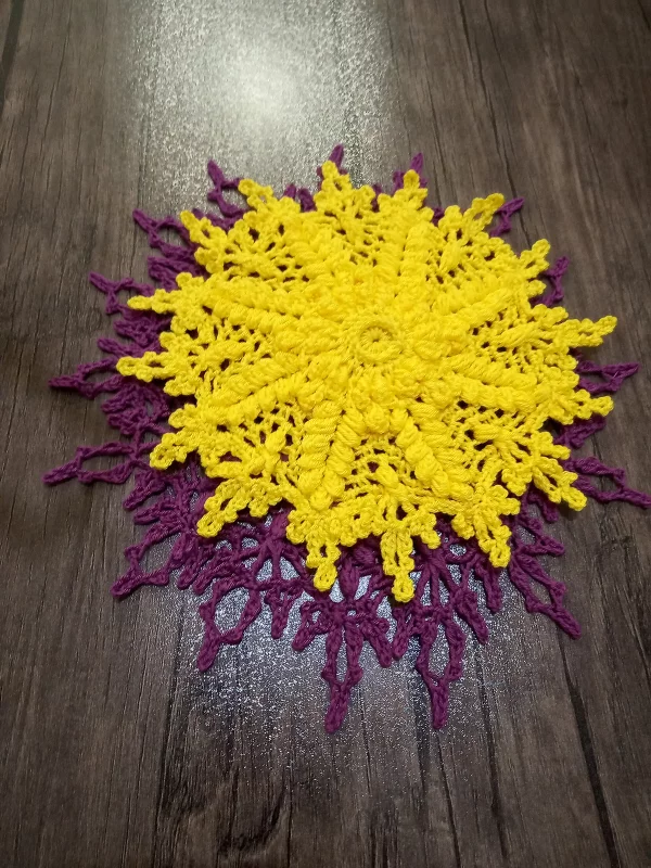 Yalda Delicate Crochet Doily