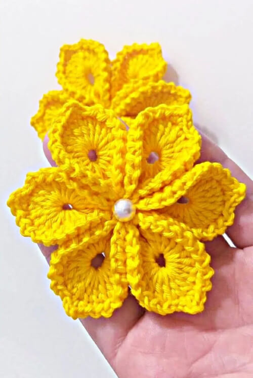 Crochet Yellow Colored Flower Project